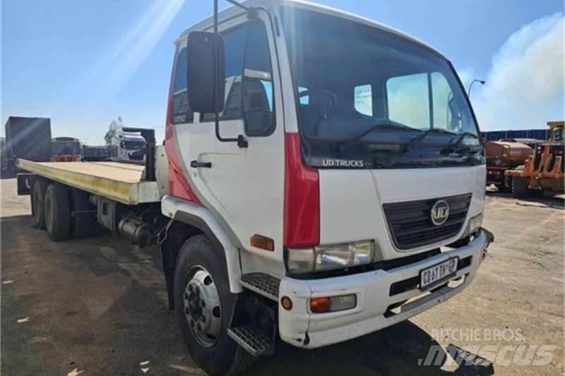 Nissan UD 기타 트럭