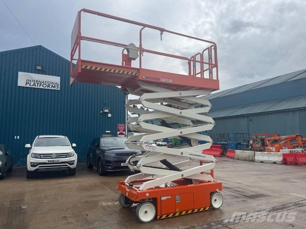 Snorkel S 4732 E 가위형 리프트