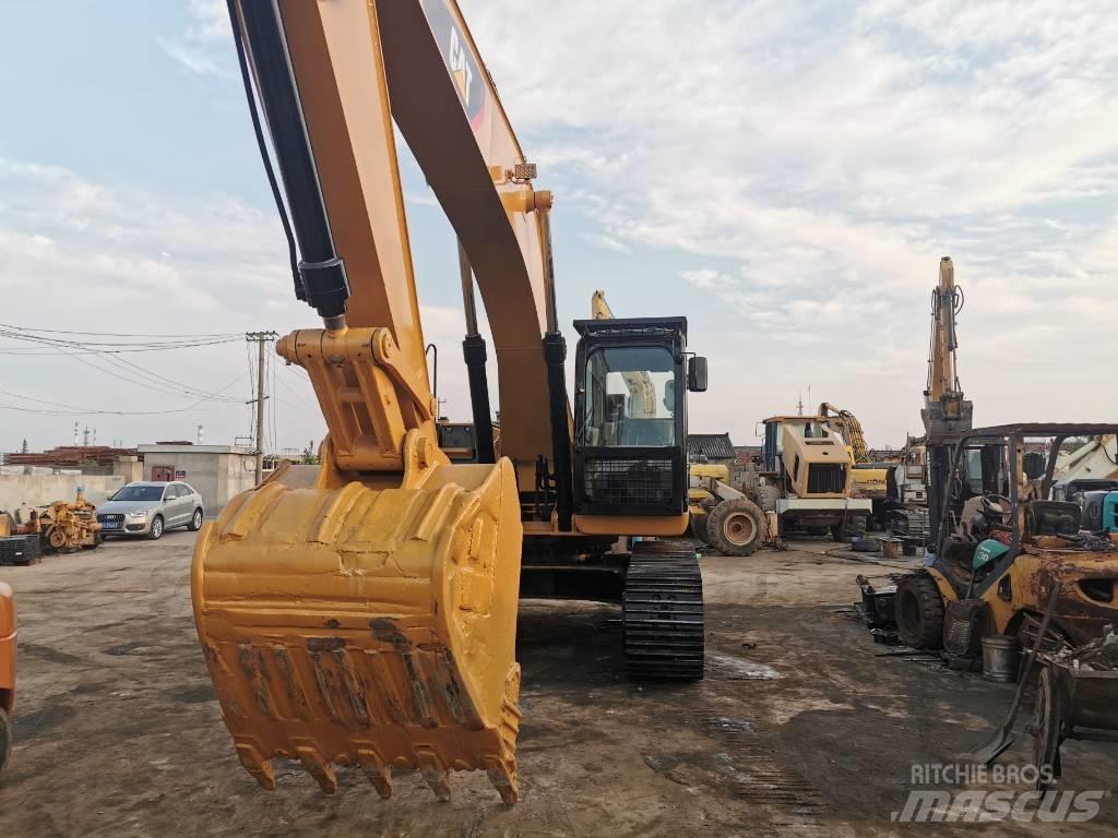 CAT 330DL 대형 굴삭기 29톤 이상