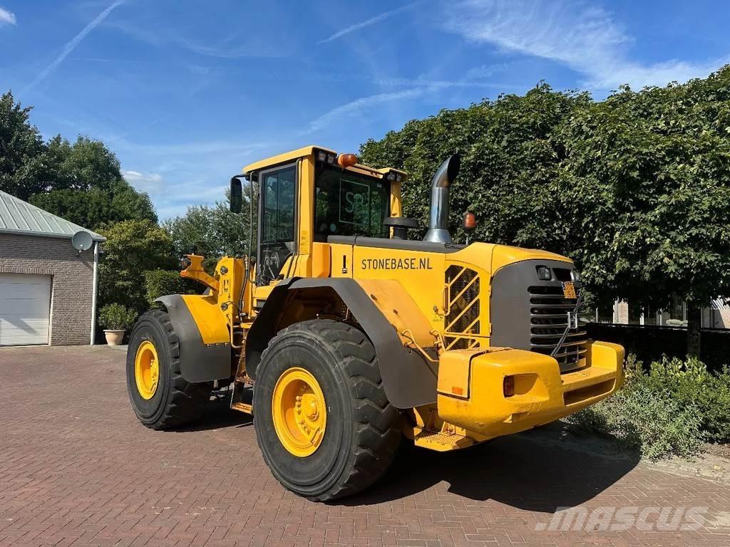 Volvo L120 F  휠로우더