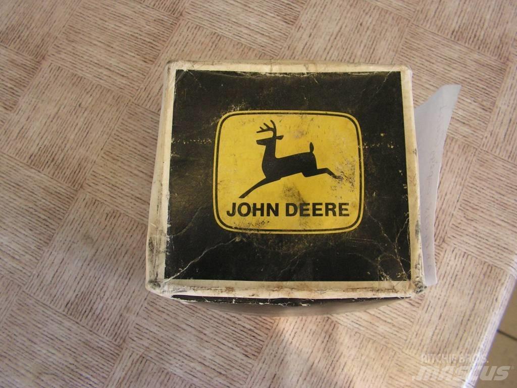 John Deere 1630 디스크 하로우(쇄토기)