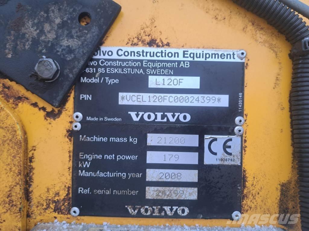 Volvo L 120 F  휠로우더