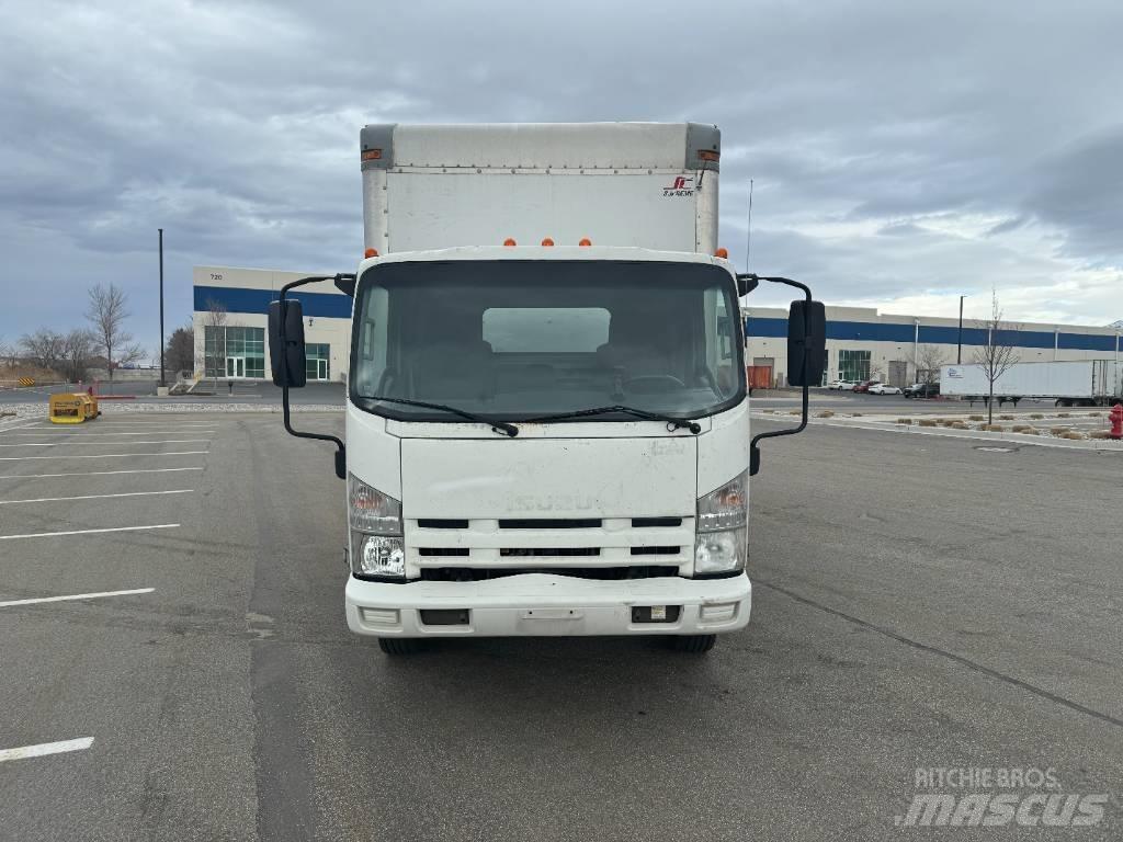 Isuzu NRR 패널 화물차