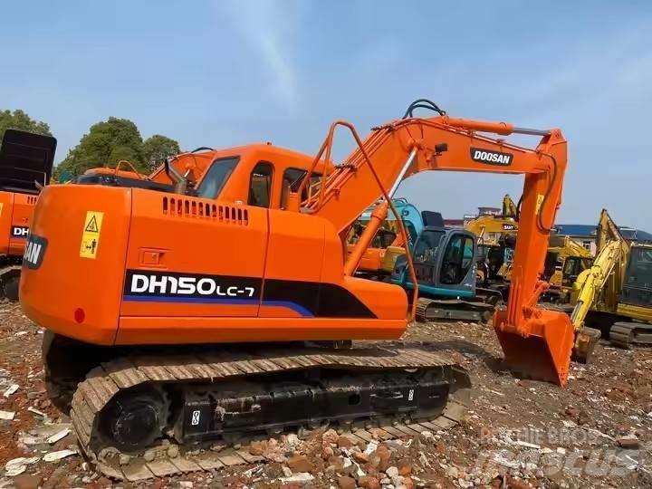Doosan DH150 대형 굴삭기 29톤 이상