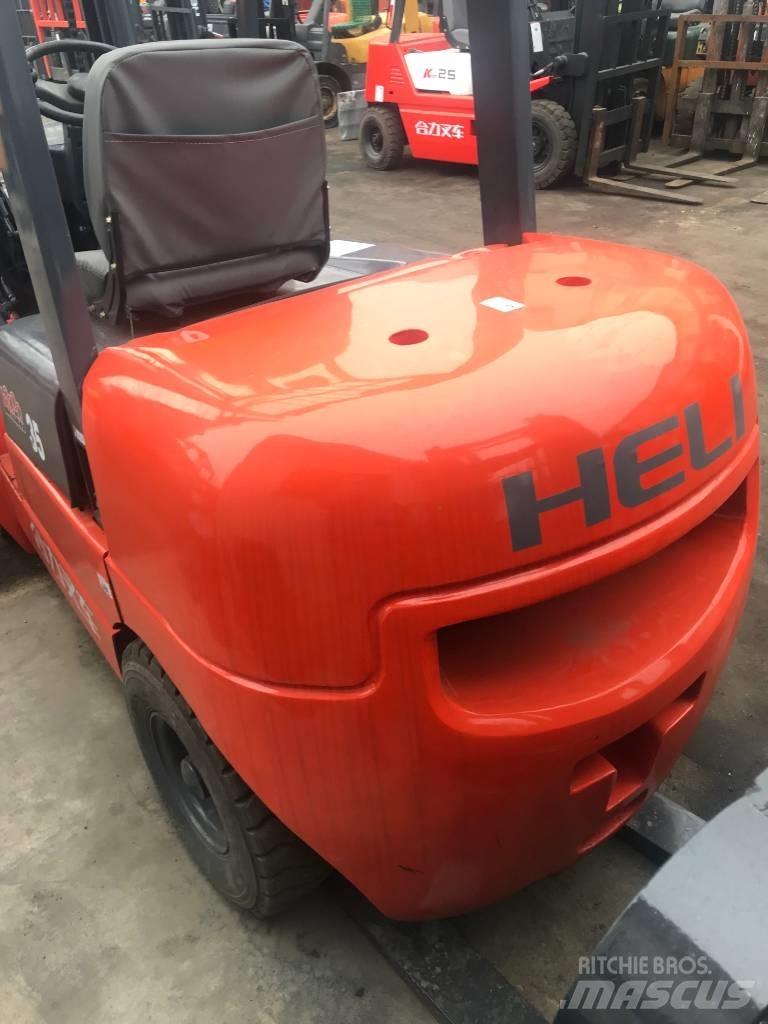 Heli H2000 35 디젤 지게차