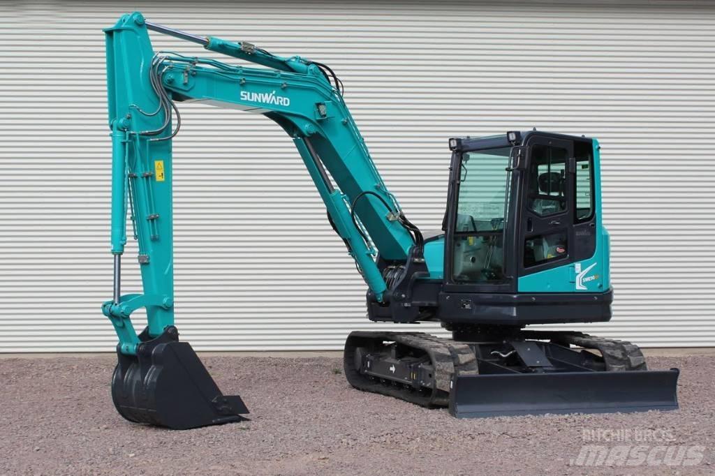 Sunward SWE 90 UF 중형굴삭기 7톤-28톤