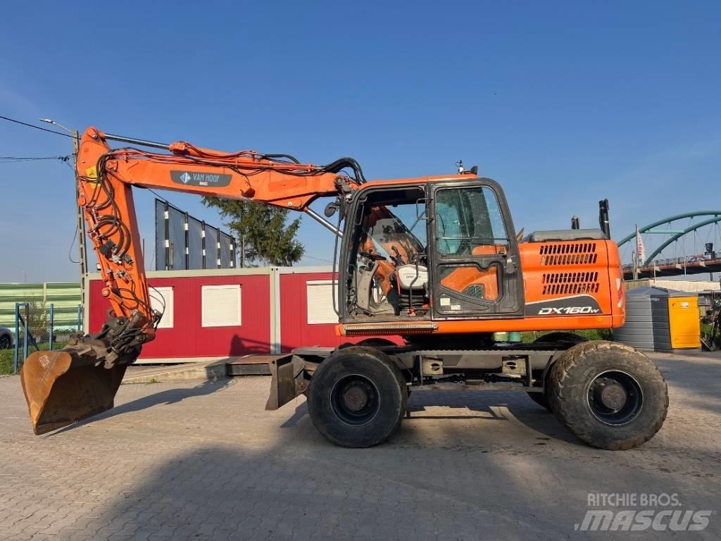 Doosan DX 160 W-3  휠 굴삭기
