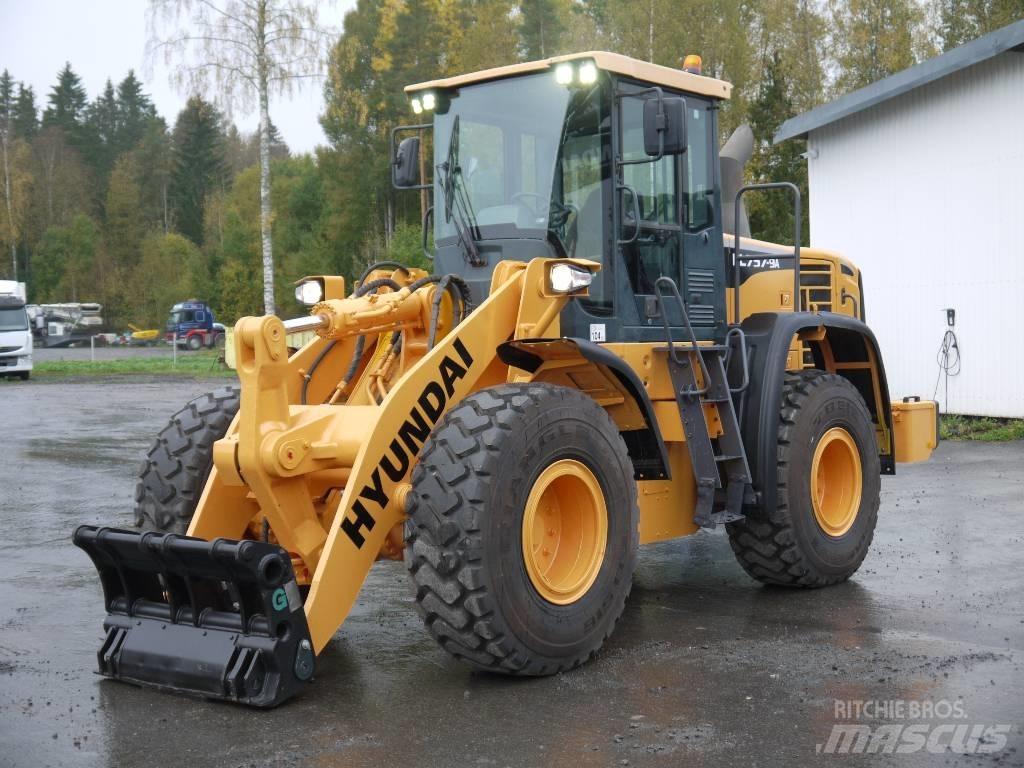 Hyundai HL 757-9A  휠로우더