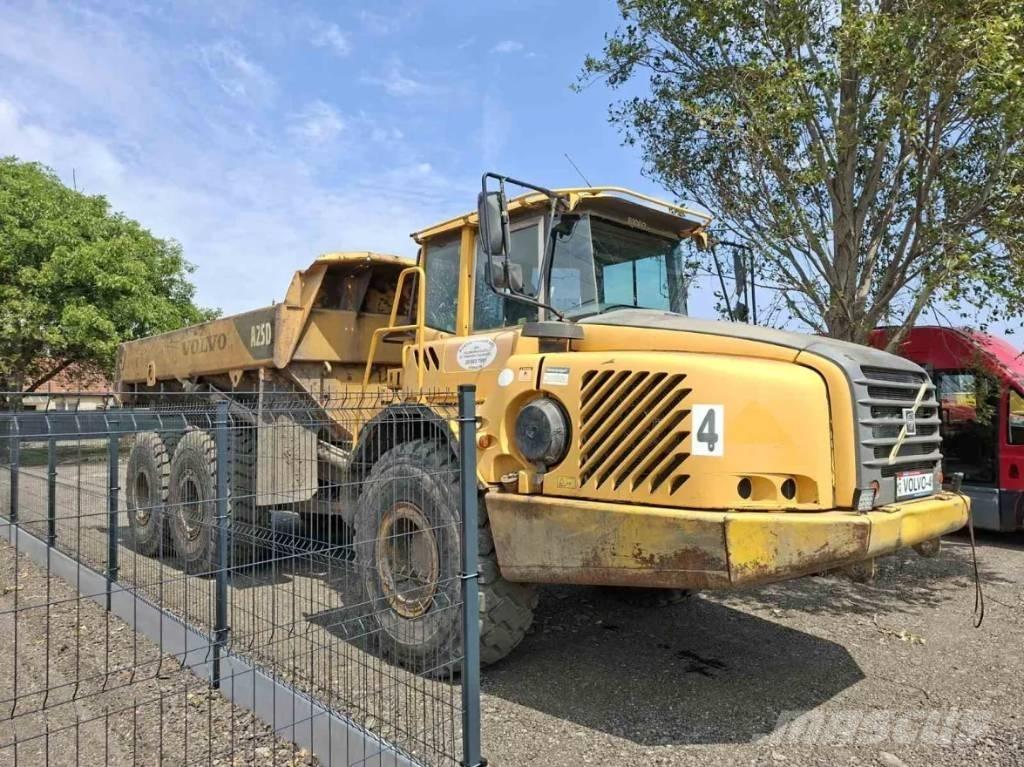 Volvo A 25 D 연결식 홀러