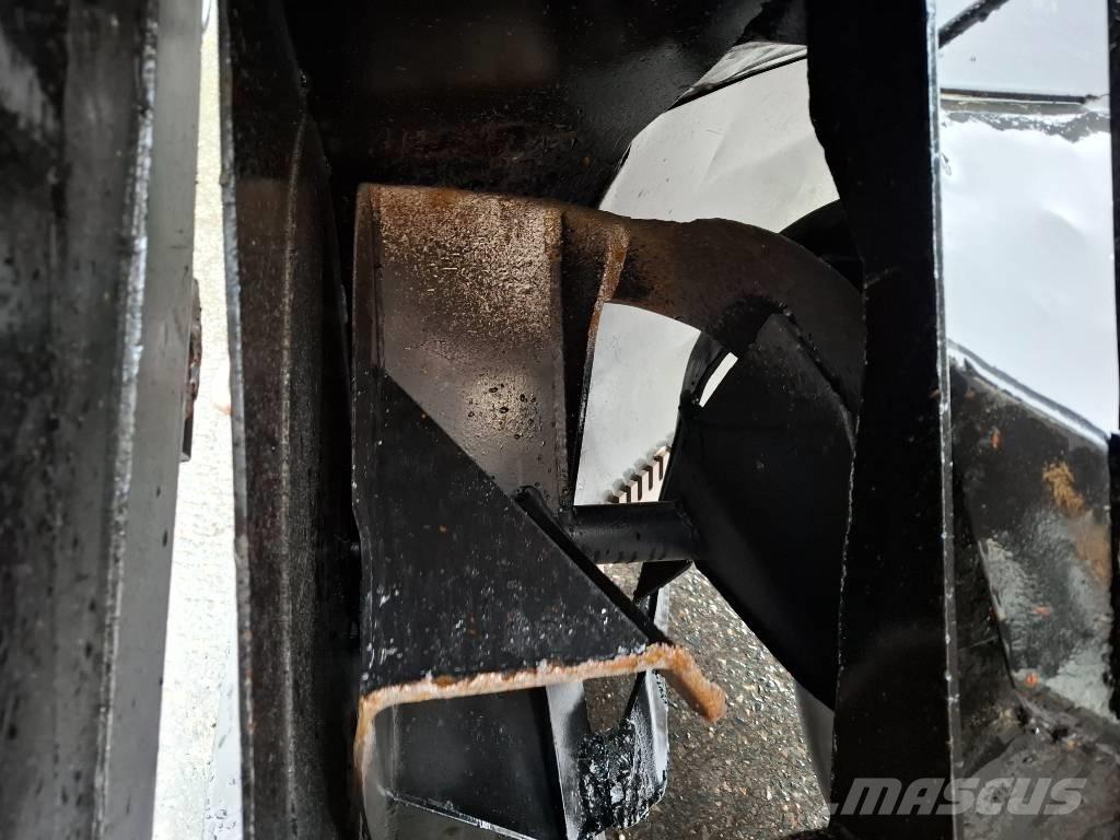 Leppä 260 제설기