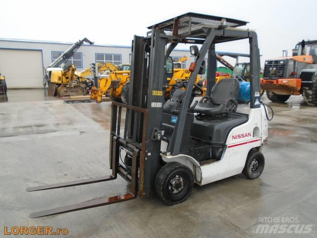 Nissan EBT P1F1 LPG 지게차