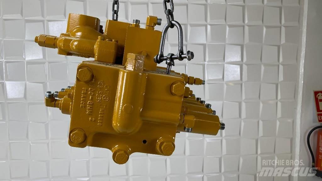 CAT 330 D Main Valve 유압식 기계