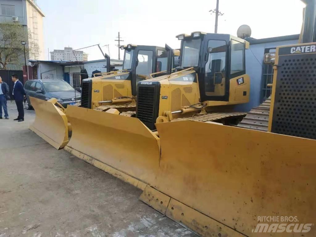 CAT D5M 크롤러 도저