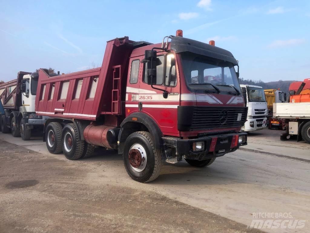 Mercedes-Benz 2635 덤프 트럭