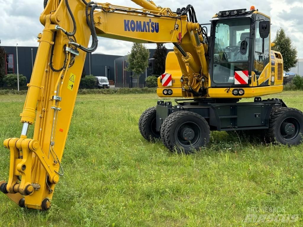 Komatsu PW180-11E0  휠 굴삭기