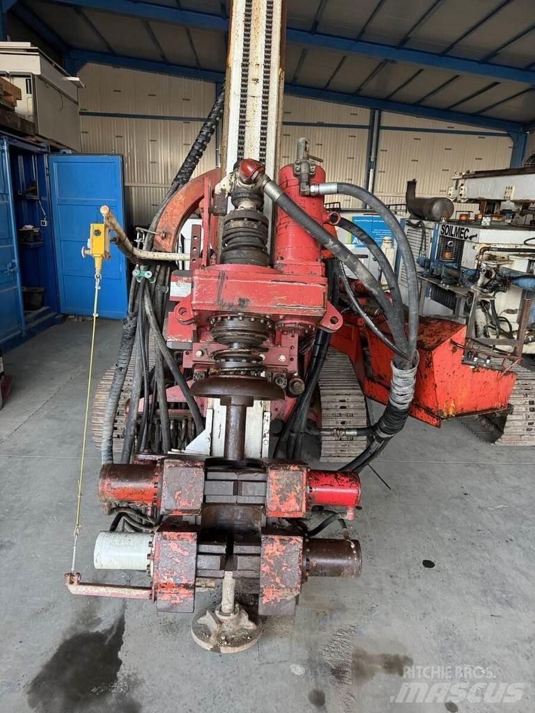 Soilmec SM305 중형 드릴 장비