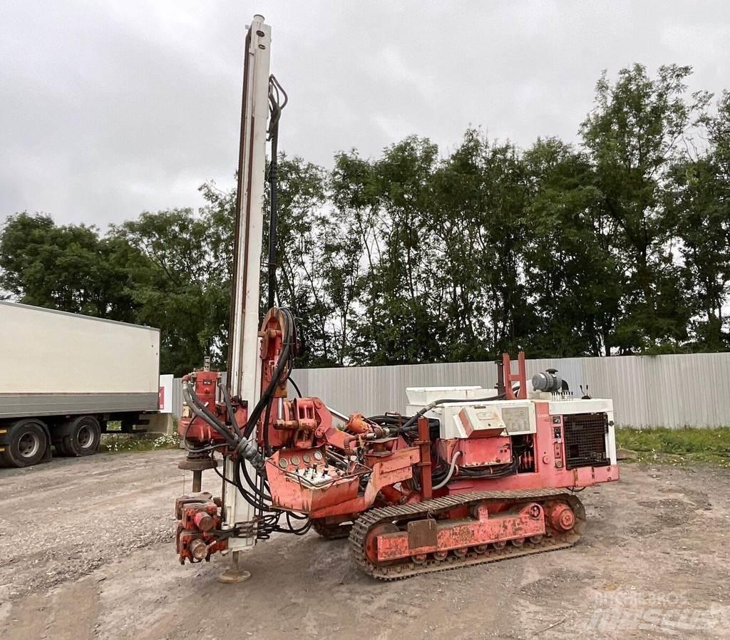Soilmec SM305 중형 드릴 장비