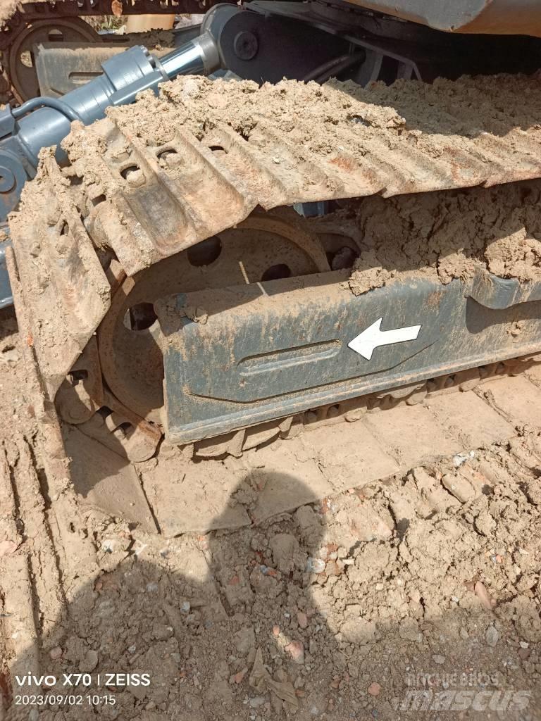 Volvo EC80D 대형 굴삭기 29톤 이상