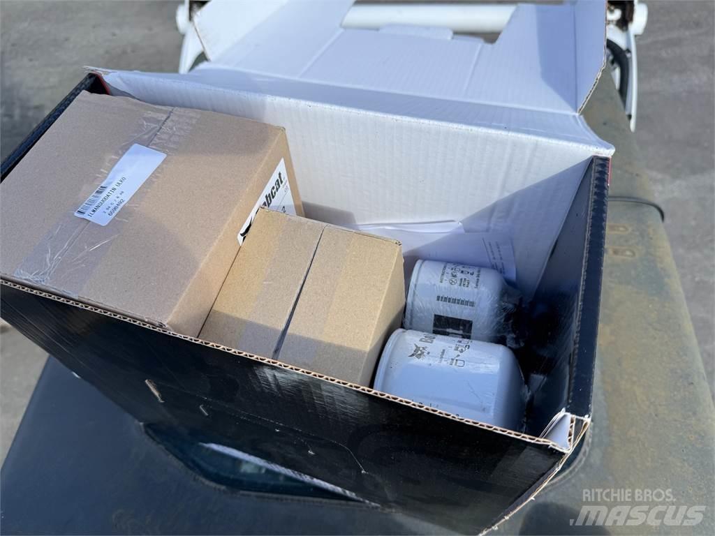 Bobcat S185  스키드로더
