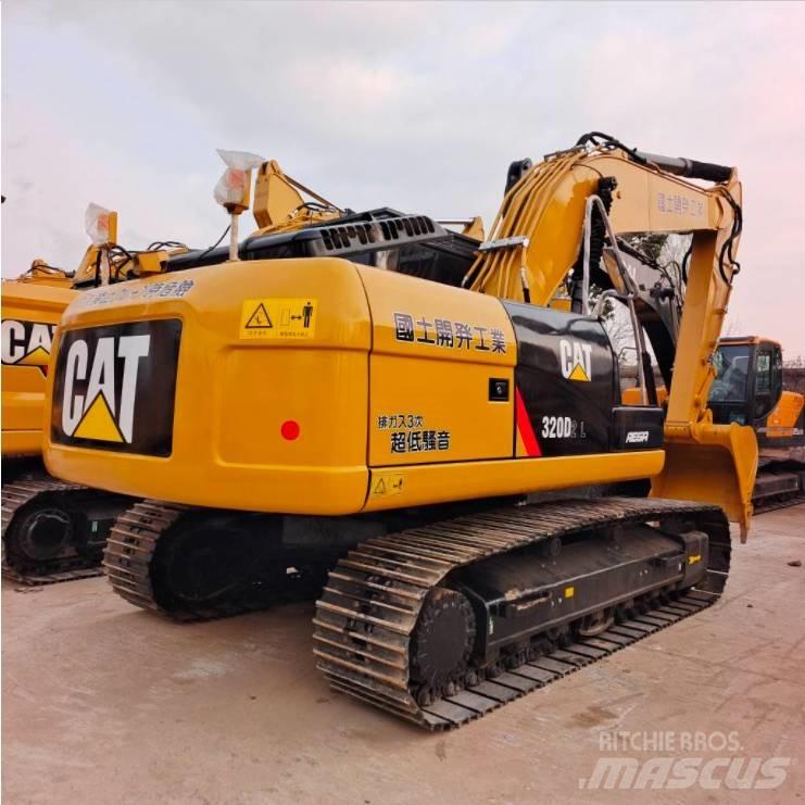 CAT 320 D 대형 굴삭기 29톤 이상