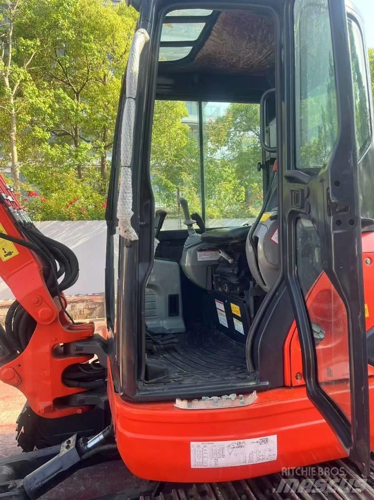 Kubota U 55 소형 굴삭기 7톤 미만
