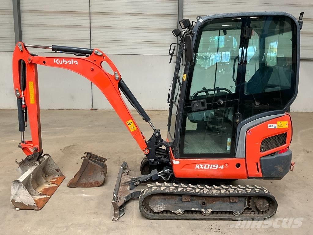 Kubota KX 019-4 소형 굴삭기 7톤 미만