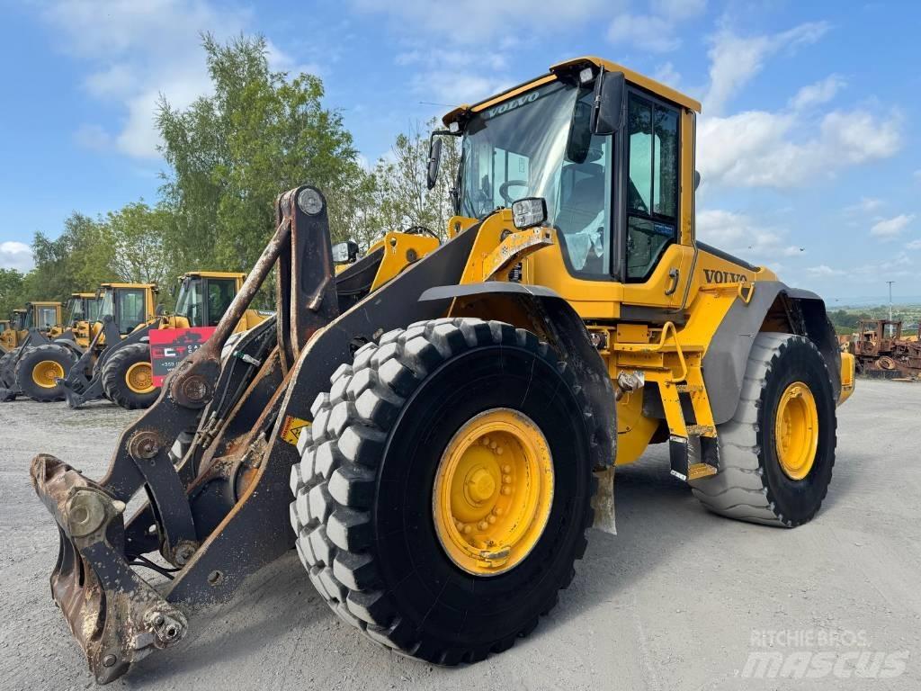 Volvo L 120 F  휠로우더