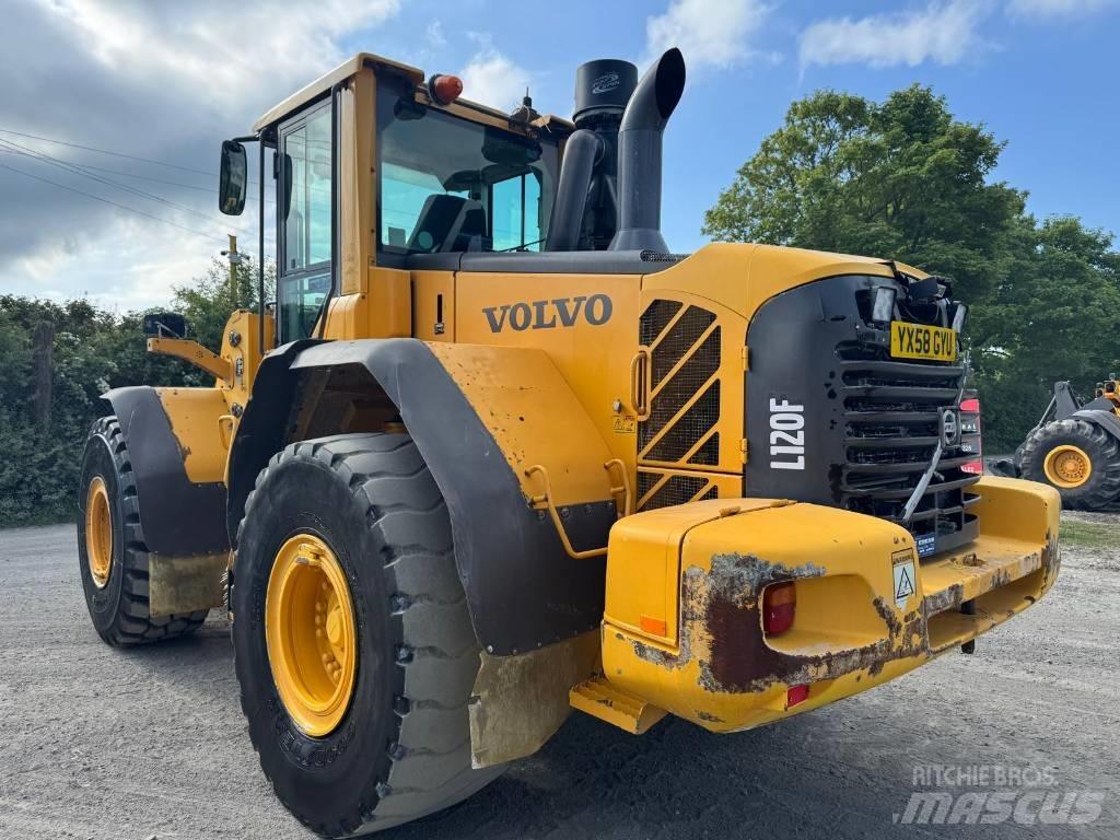 Volvo L 120 F  휠로우더