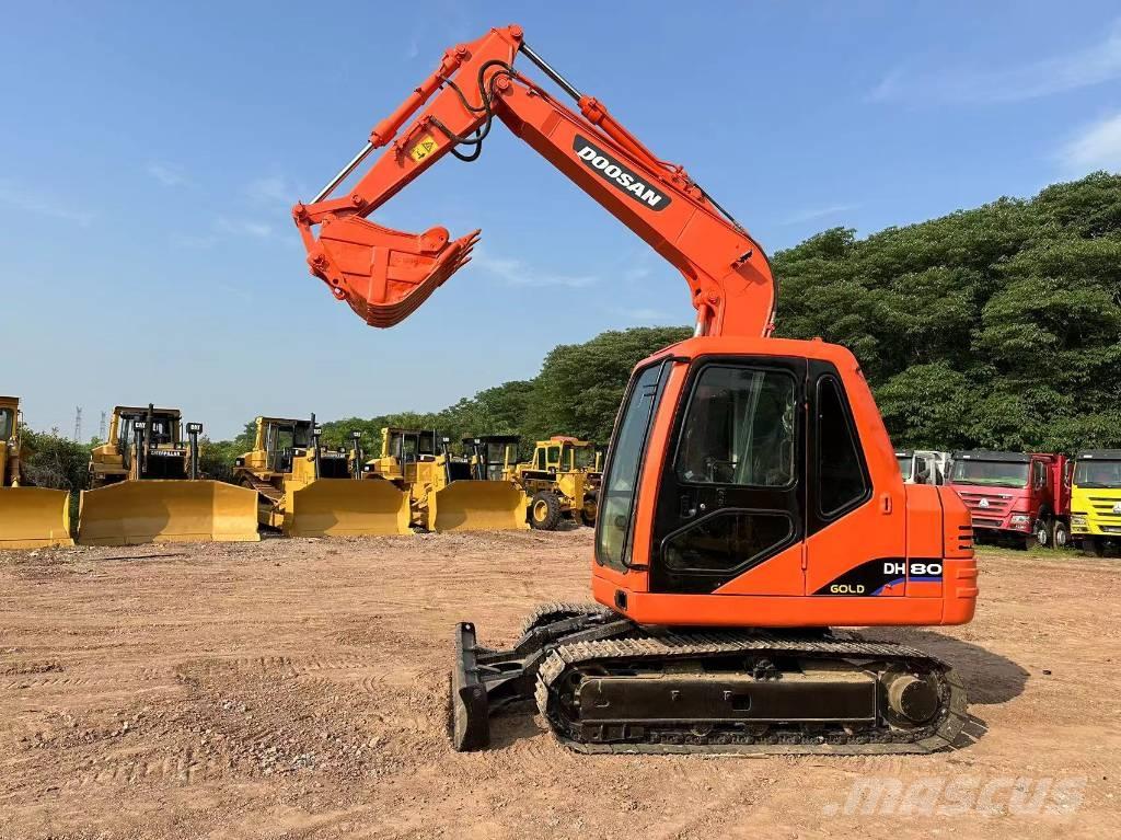 Doosan DH 80 대형 굴삭기 29톤 이상