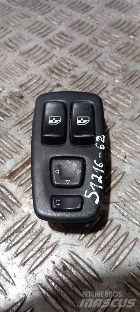 Scania R 440   1445793 캐빈 및 인테리어