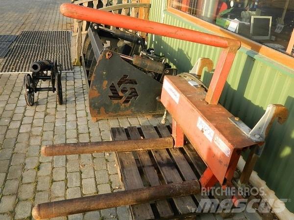Kverneland UN7700 농업용 텔레 핸들러