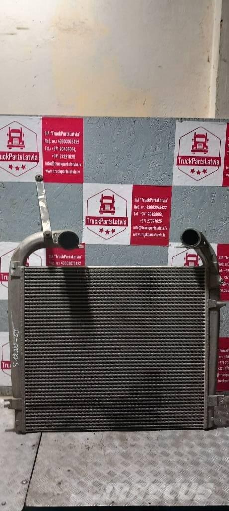 Scania G 400    1902444 라디에이터