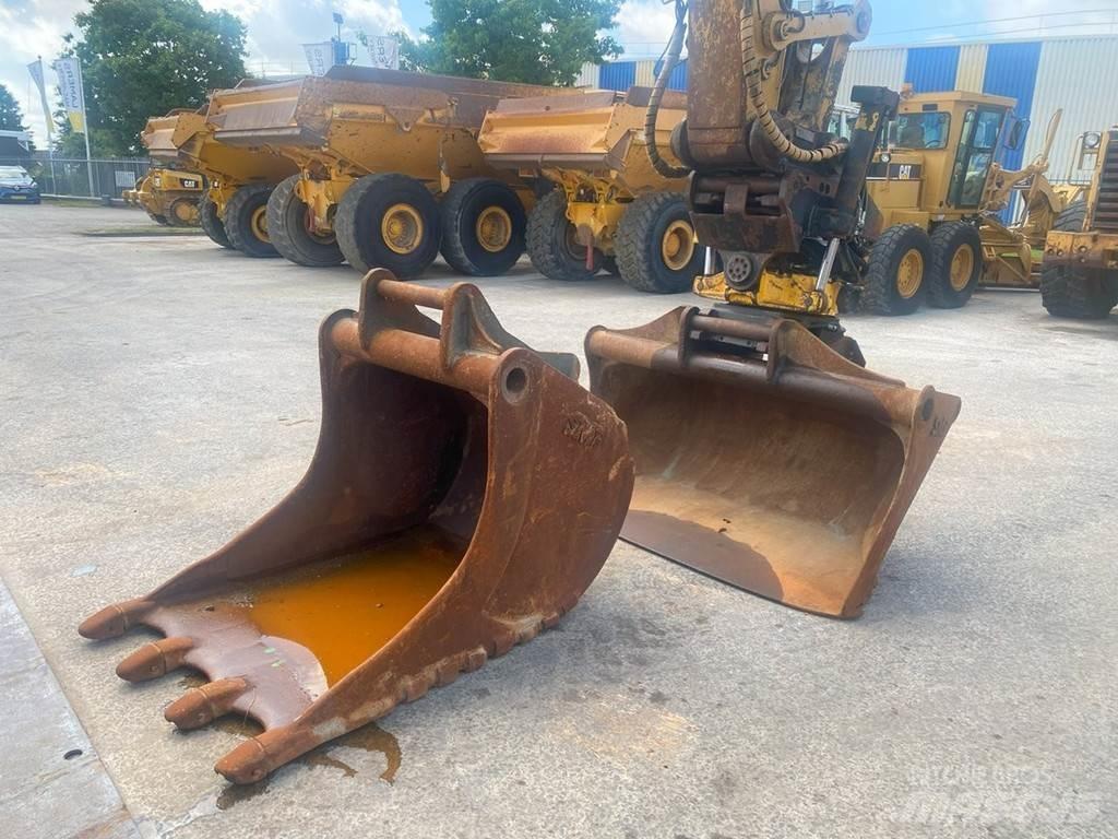 CAT 320 EL NVT 대형 굴삭기 29톤 이상