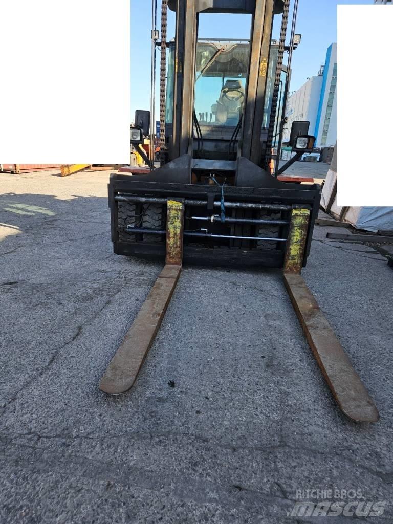 Doosan D 160 S-5 디젤 지게차