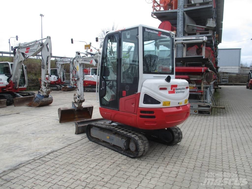 Takeuchi TB 230 소형 굴삭기 7톤 미만
