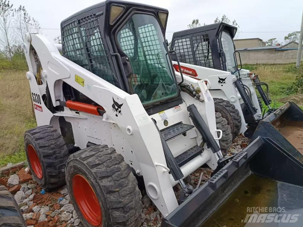 Bobcat S 330  스키드로더