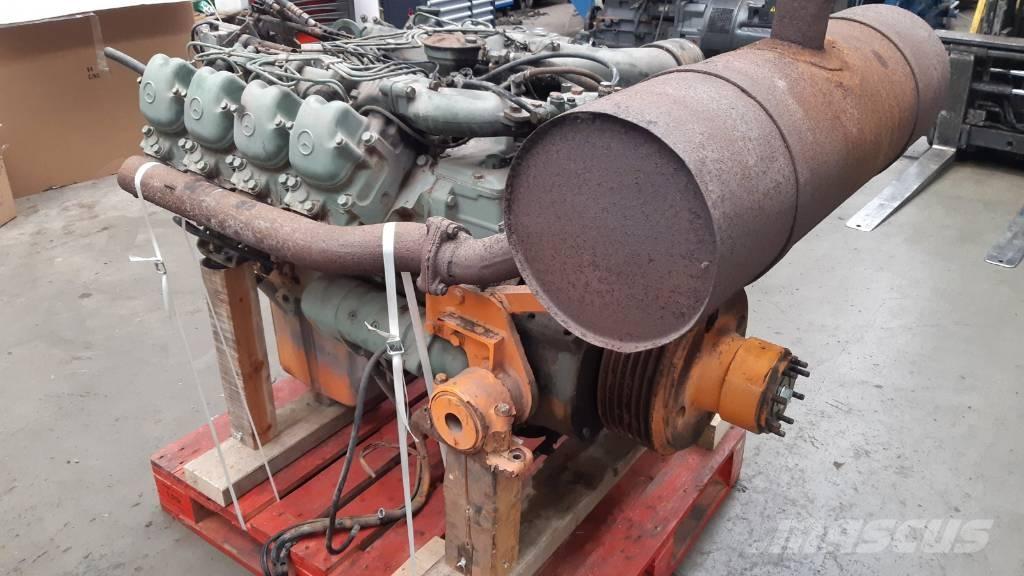 Mercedes-Benz OM 422 엔진