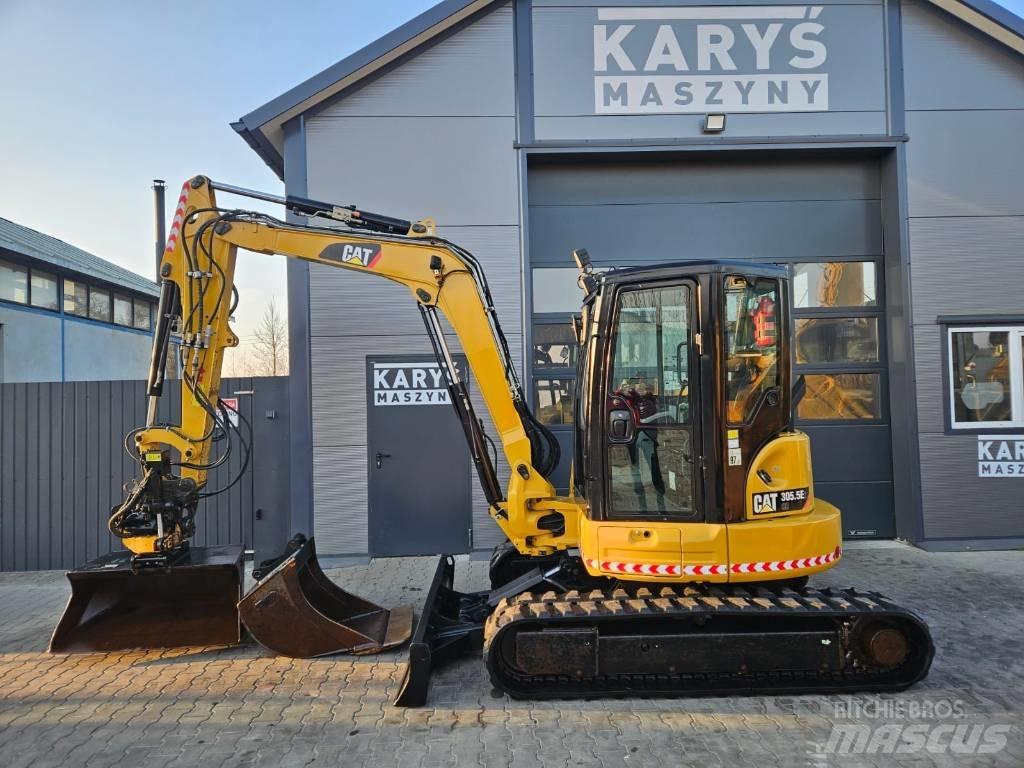 CAT 305.5 E2 소형 굴삭기 7톤 미만