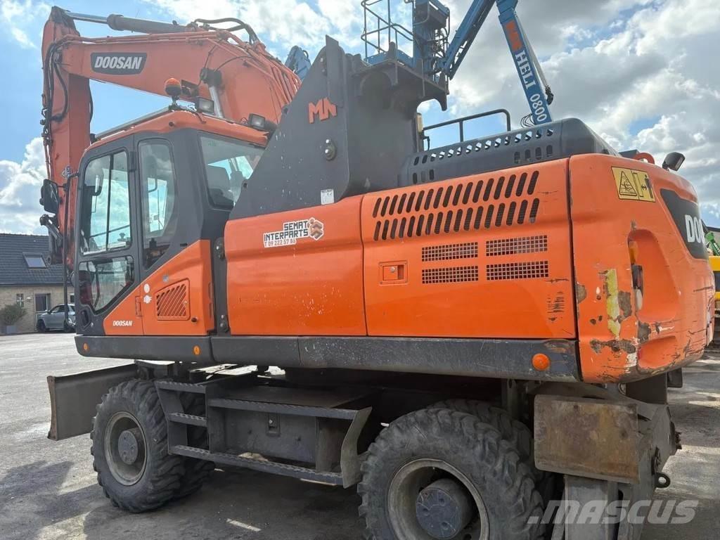 Doosan DX210 WE-5  휠 굴삭기