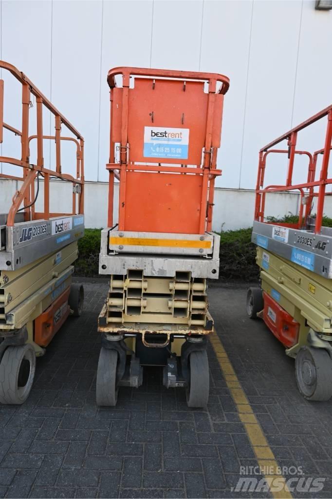 JLG 2030 ES 가위형 리프트
