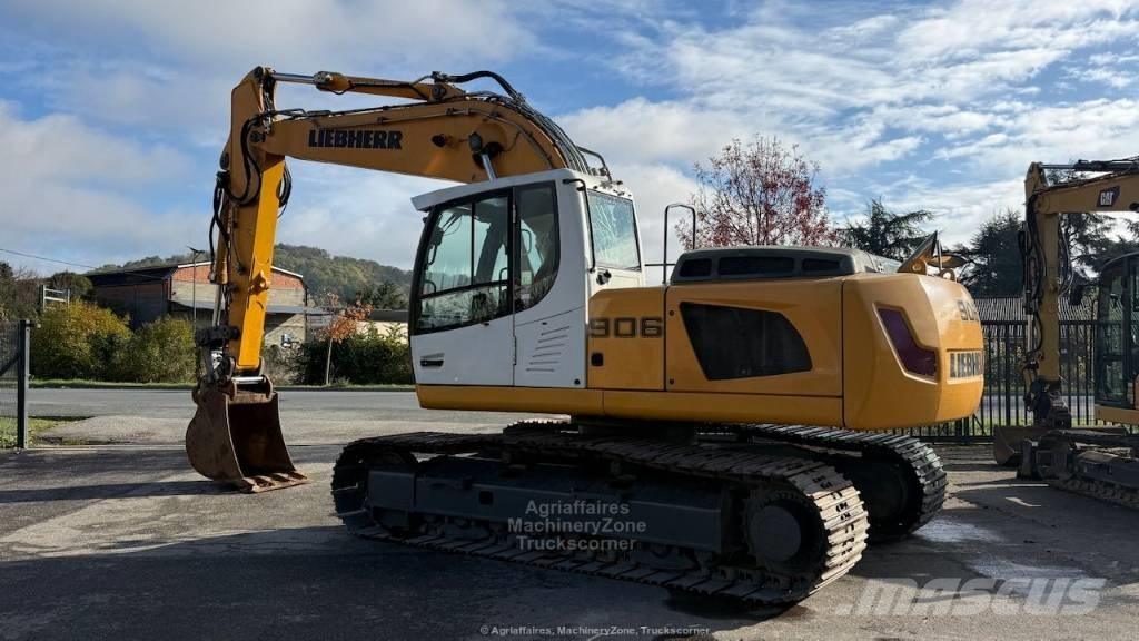 Liebherr R 906 대형 굴삭기 29톤 이상
