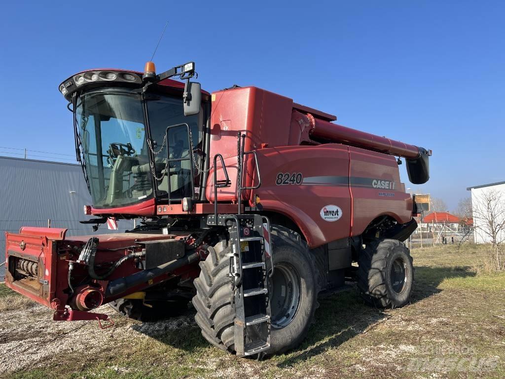 Case IH AF8240 콤바인 수확기