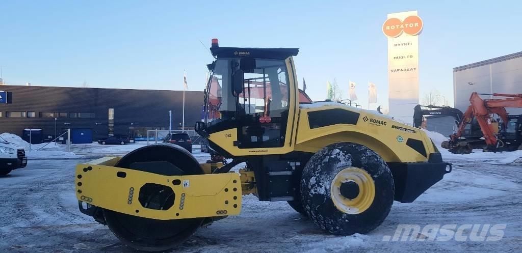 Bomag BW213 BVC-5 토양 다짐기