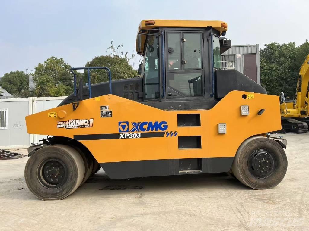 XCMG XP 303 운반 및 가설 장비