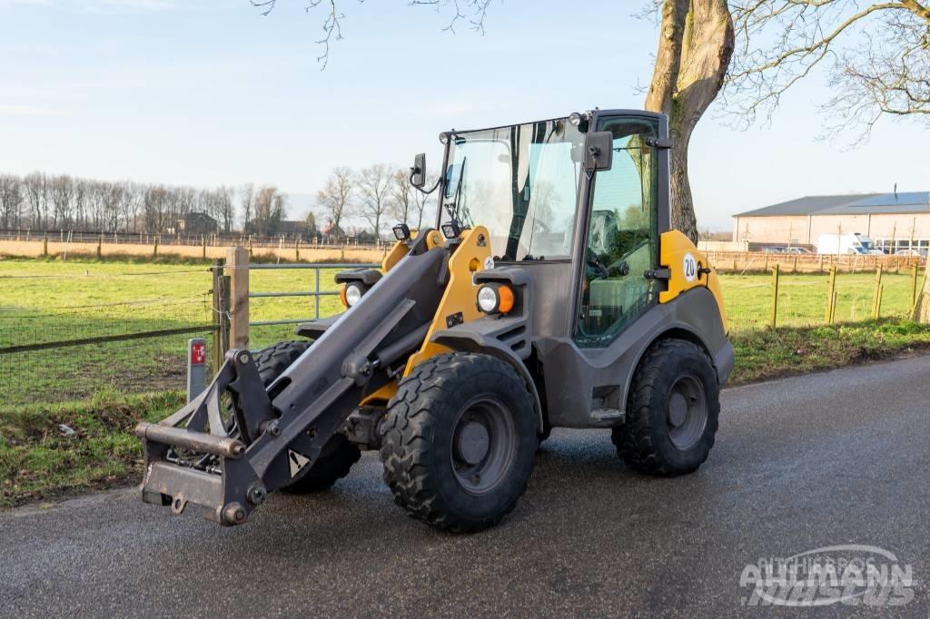 Ahlmann AX 85  휠로우더