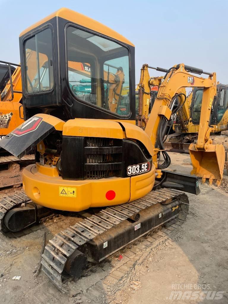 CAT 303.5E 소형 굴삭기 7톤 미만