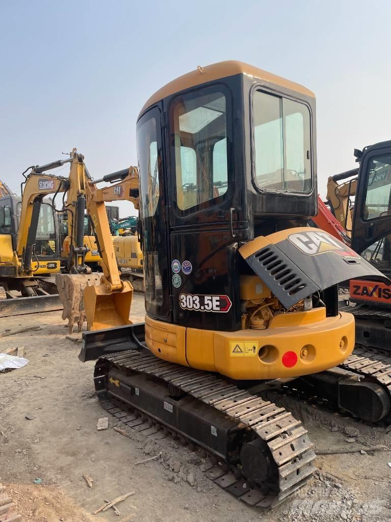 CAT 303.5E 소형 굴삭기 7톤 미만
