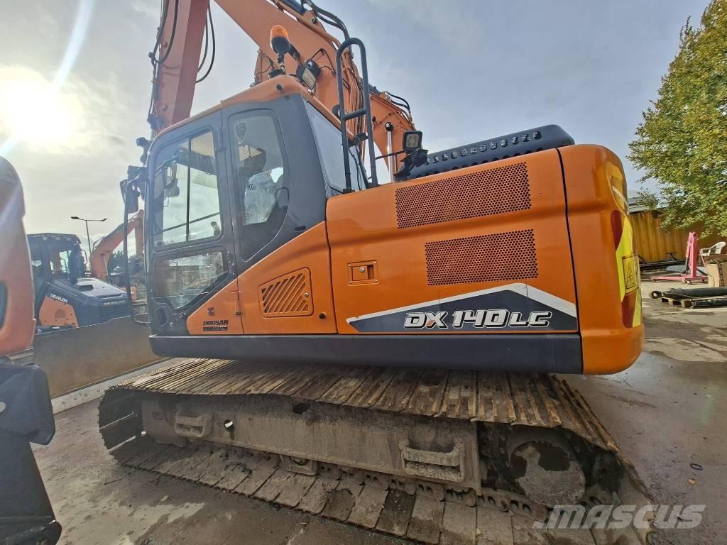 Doosan DX 140 LC 대형 굴삭기 29톤 이상