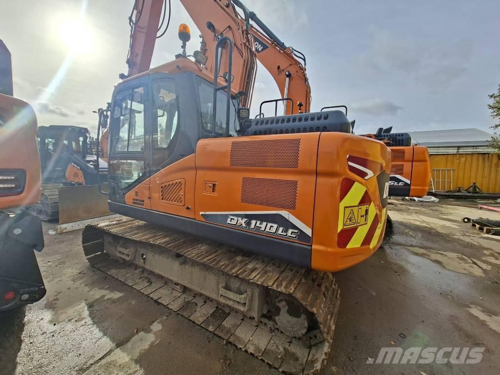 Doosan DX 140 LC 대형 굴삭기 29톤 이상