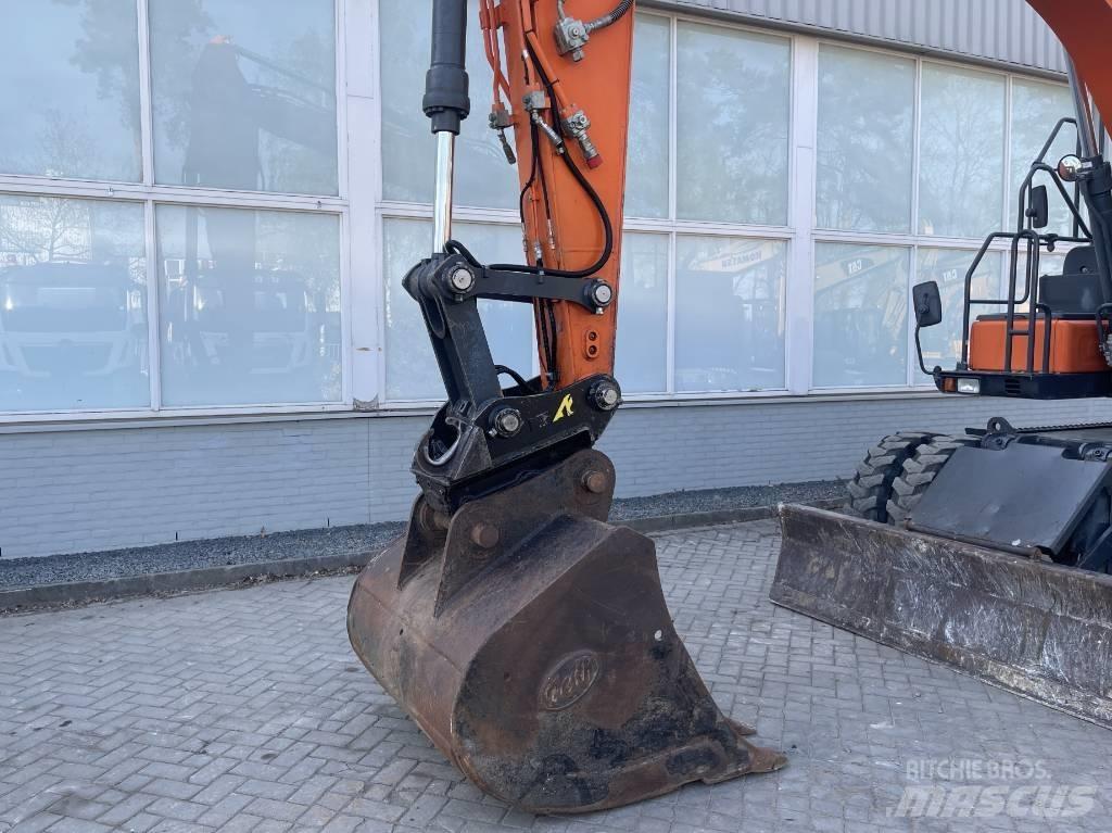 Doosan DX170W-5  휠 굴삭기